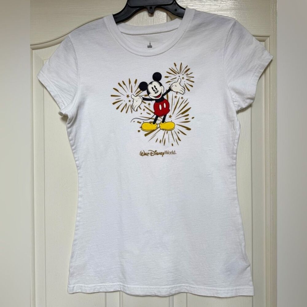Disney Parks Mickey Mouse Fitted Fireworks Tee M Walt Disney World Shirt Y2K